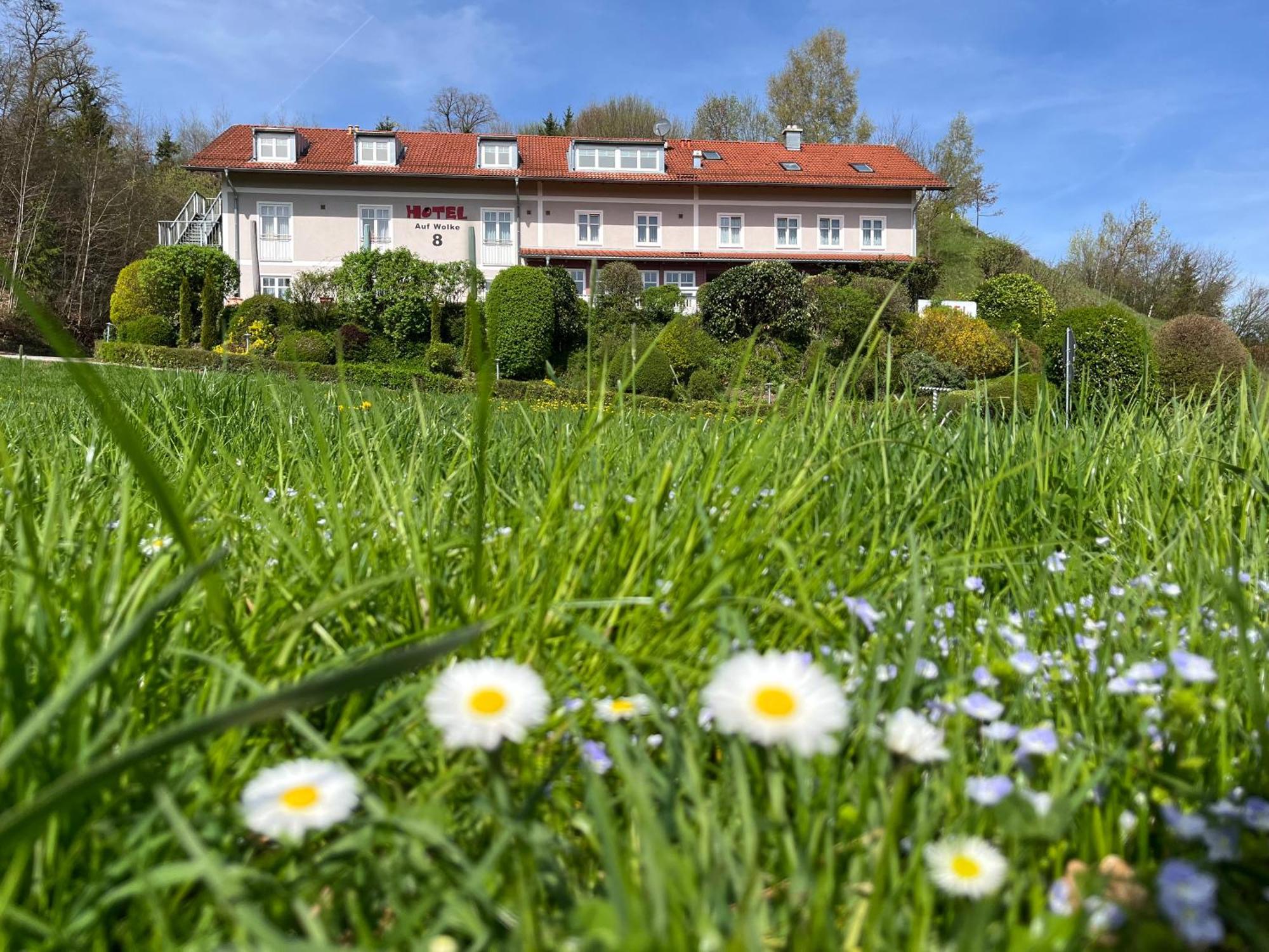 Hotel Auf Wolke 8 Trostberg an der Alz Zewnętrze zdjęcie